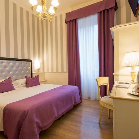 Hotel Pedrini Bologna Bagian luar foto