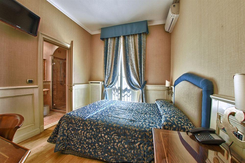 Hotel Pedrini Bologna Bagian luar foto