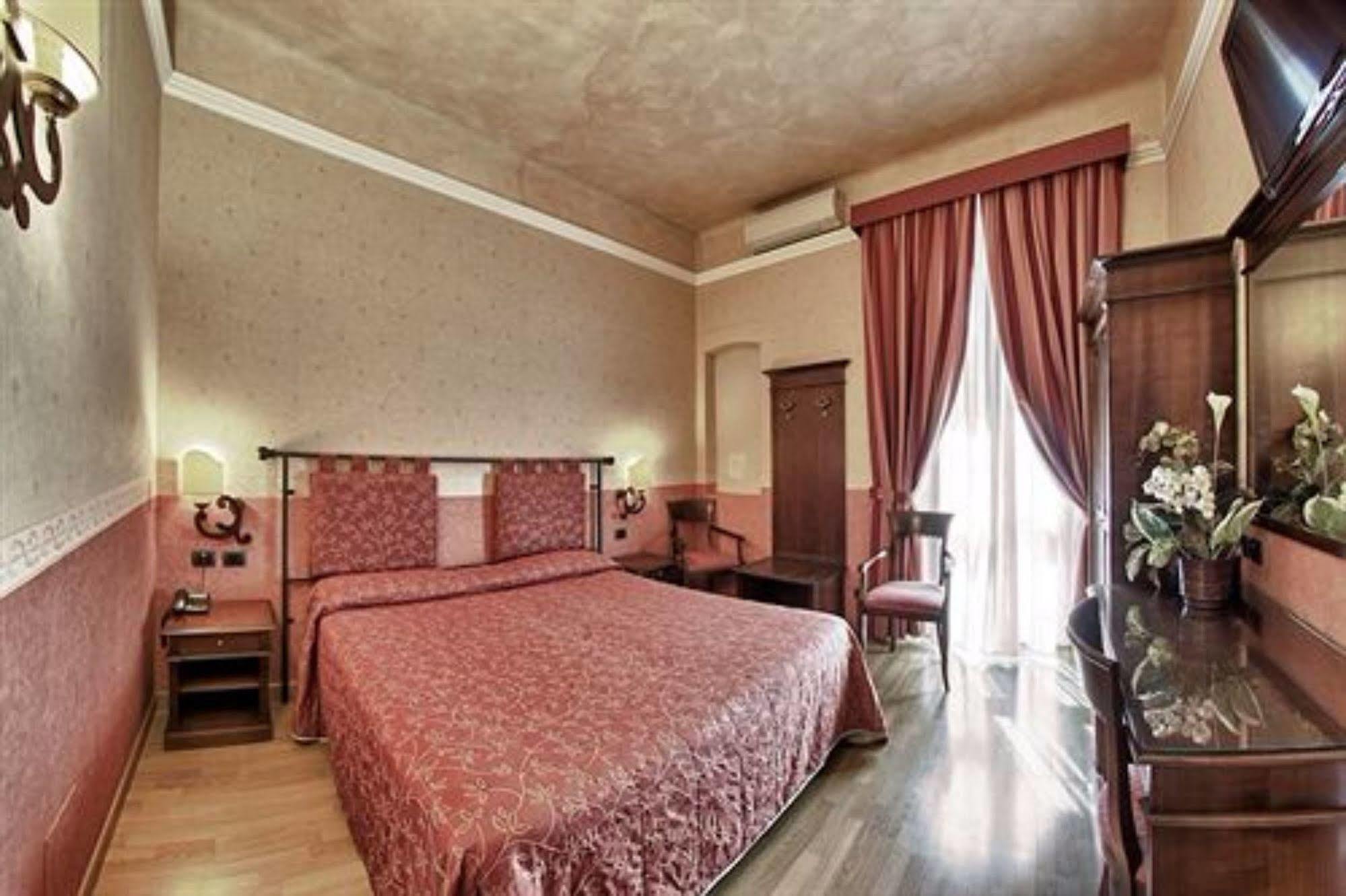 Hotel Pedrini Bologna Bagian luar foto