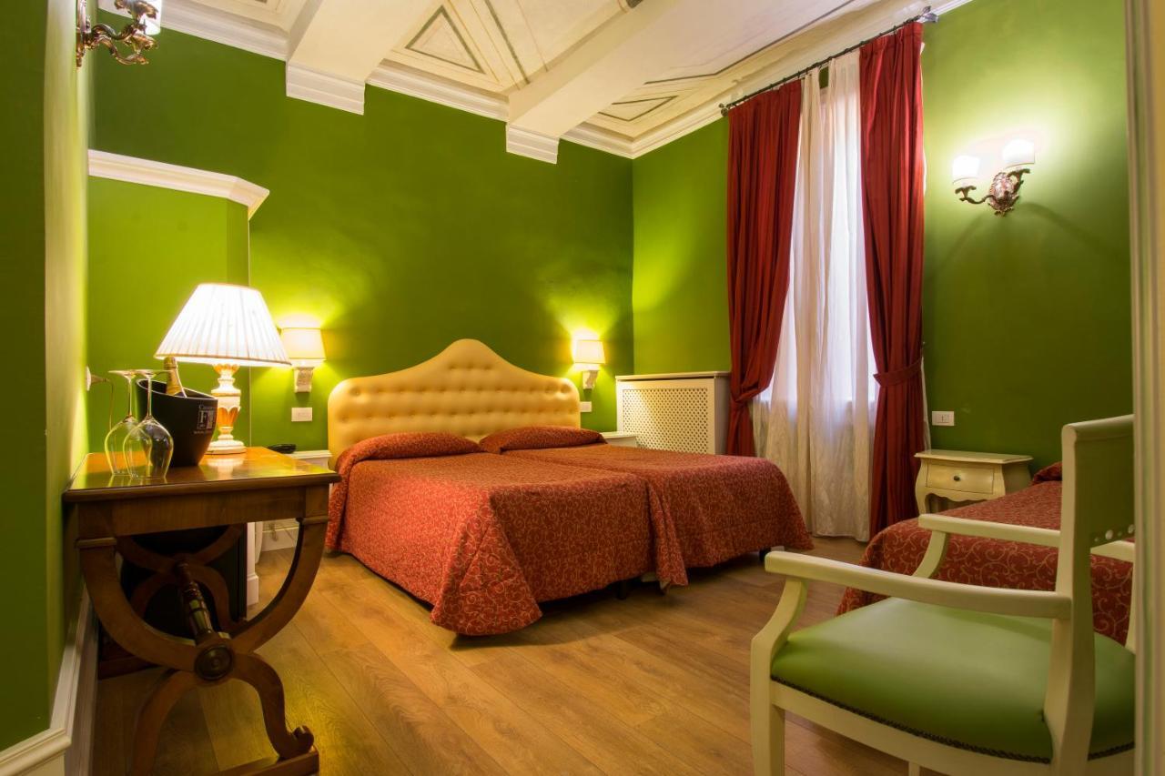 Hotel Pedrini Bologna Bagian luar foto