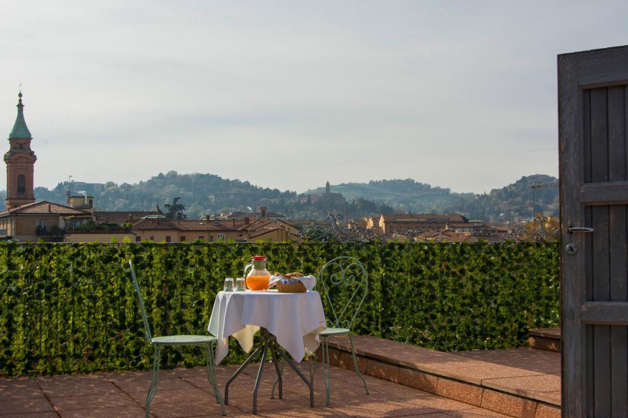 Hotel Pedrini Bologna Bagian luar foto